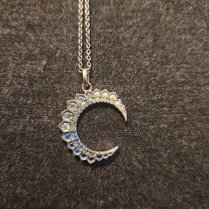 Hespera Crescent Moon Blue Ombre Necklace